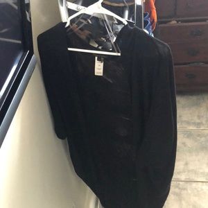 Quarter sleeve batwing cardigan